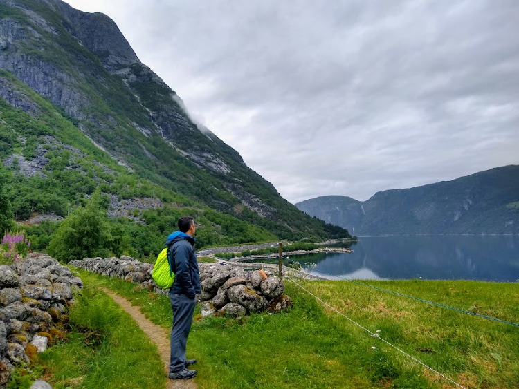 How to Spend 1 Outdoorsy Day in Eidfjord, Norway (1- Day Cruise Stop Itinerary!)