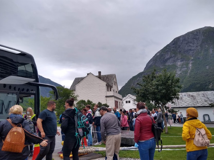 Approaching Eidfjord by ship