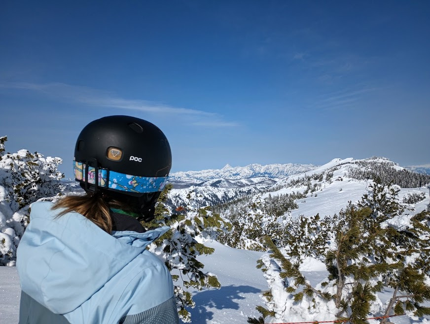 The 13 Best Indy Pass Ski Resorts in The Rockies & Pacific Northwest