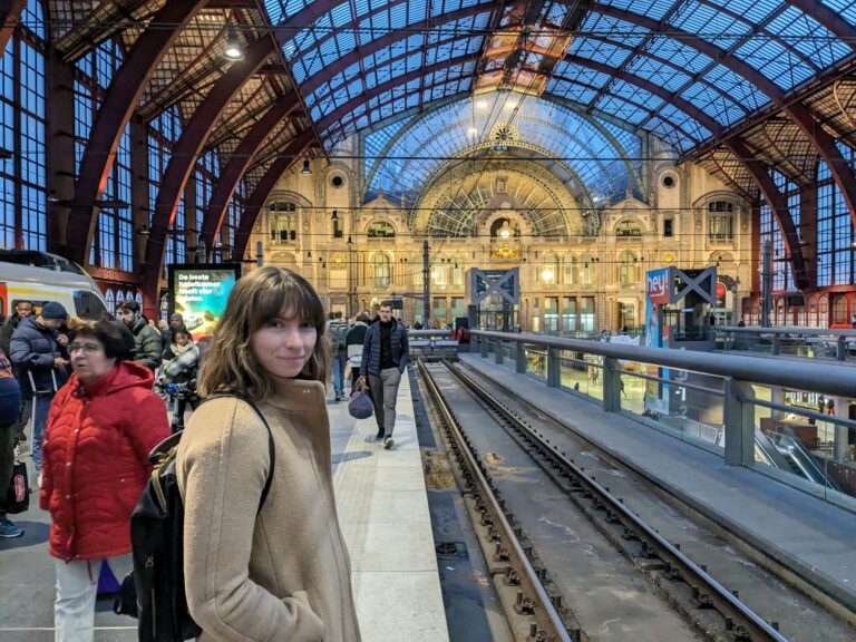 Antwerp train station